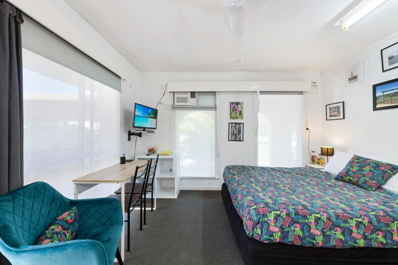 Bundaberg Coral Villa Motor Inn Kültér fotó
