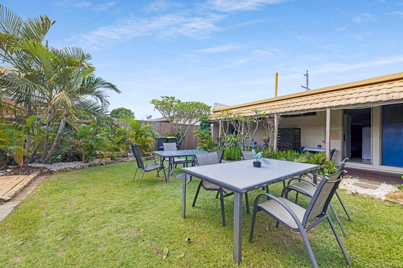 Bundaberg Coral Villa Motor Inn Kültér fotó