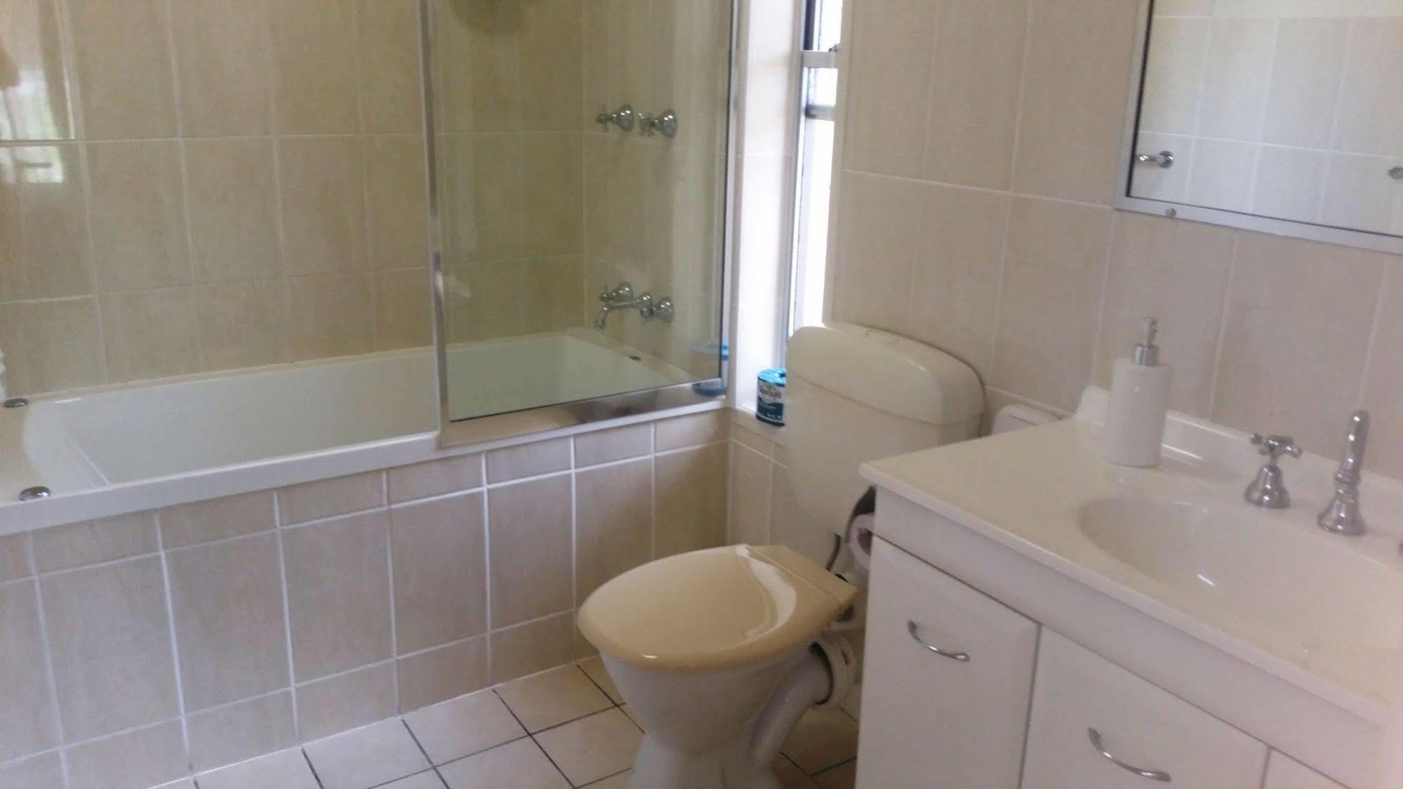 Bundaberg Coral Villa Motor Inn Kültér fotó