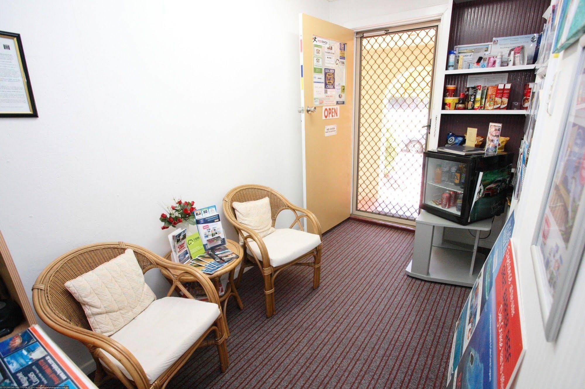 Bundaberg Coral Villa Motor Inn Kültér fotó